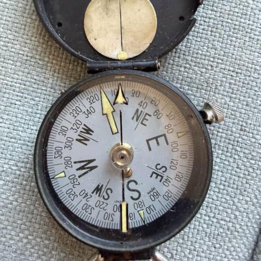 Vintage Japanese Lensatic / Prismatic Pocket Compass – Black Metal Casing